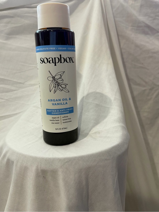 Other - Soapbox Argan Oil & Vanilla Conditioner - Blue & White Bottle
